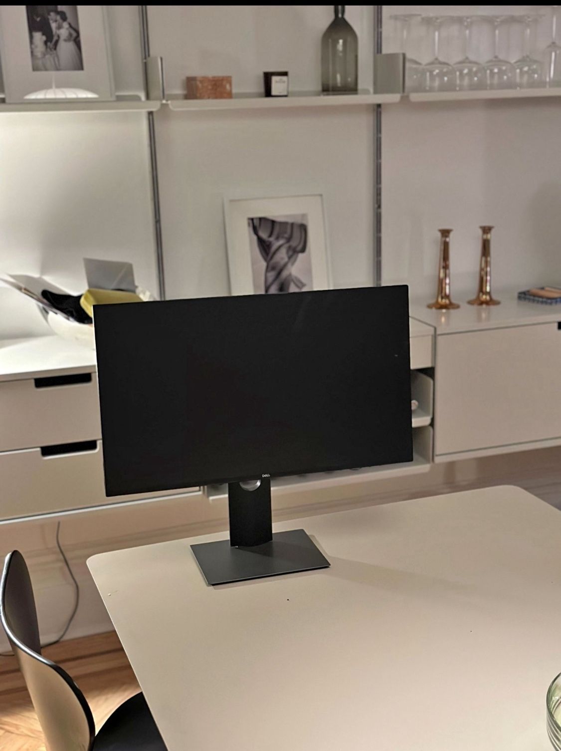 Monitor