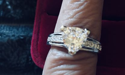 Wedding /Promise Ring  Size 8