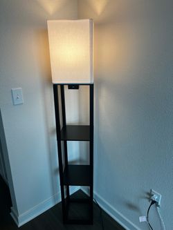 Threshold Black Lamp with USB port