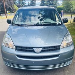 2004 Toyota Sienna