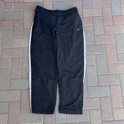 Y2K Nike Track pants with white stripe