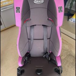 Pink Graco Car Seat 