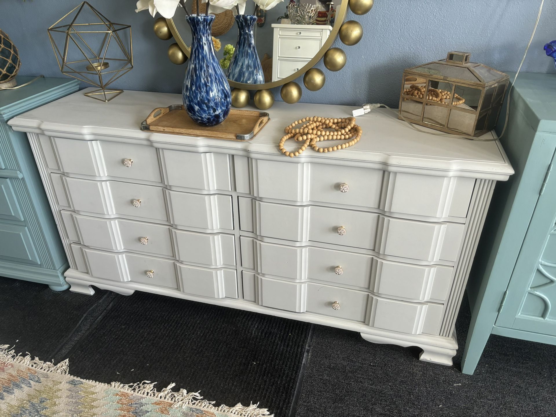 White Dresser With Decorative Knobs