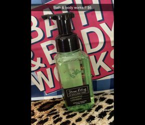 Bath & body stress relief... hand soap.!!$6 new.!