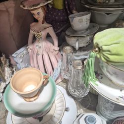Teapots China Dishes Different Pattens Nick Nacks Vintage Antique 