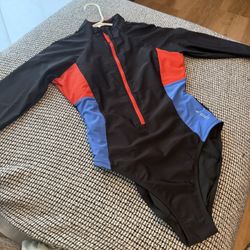 Speedo Women's Colourblock Long Sleeve Zip Swimsuit Black/Red - M