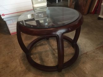 Solid Red-color wood cocktail end table, glass top, geometric pattern