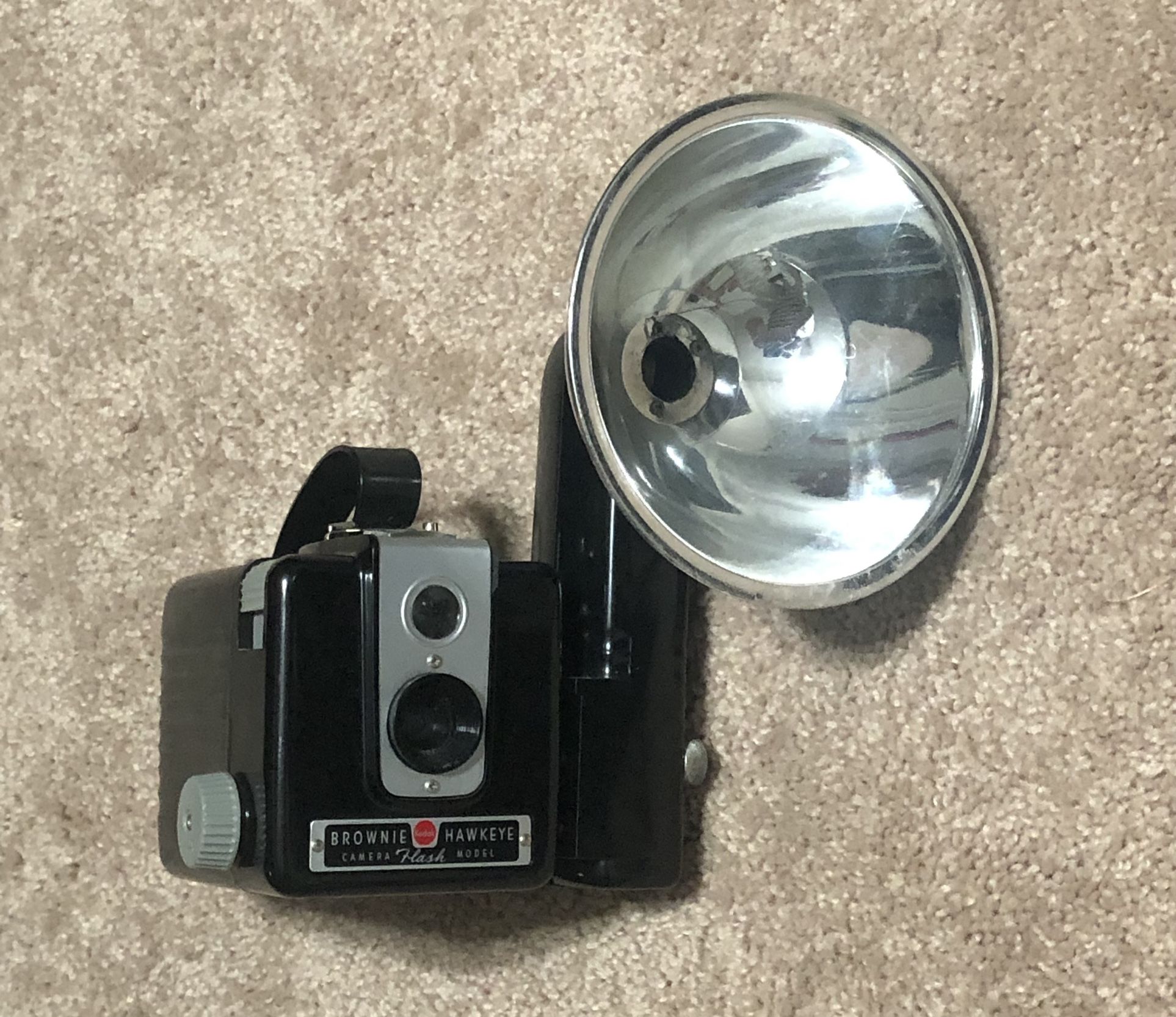 Vintage Kodak Brownie Hawkeye Camera & Flash Attachment