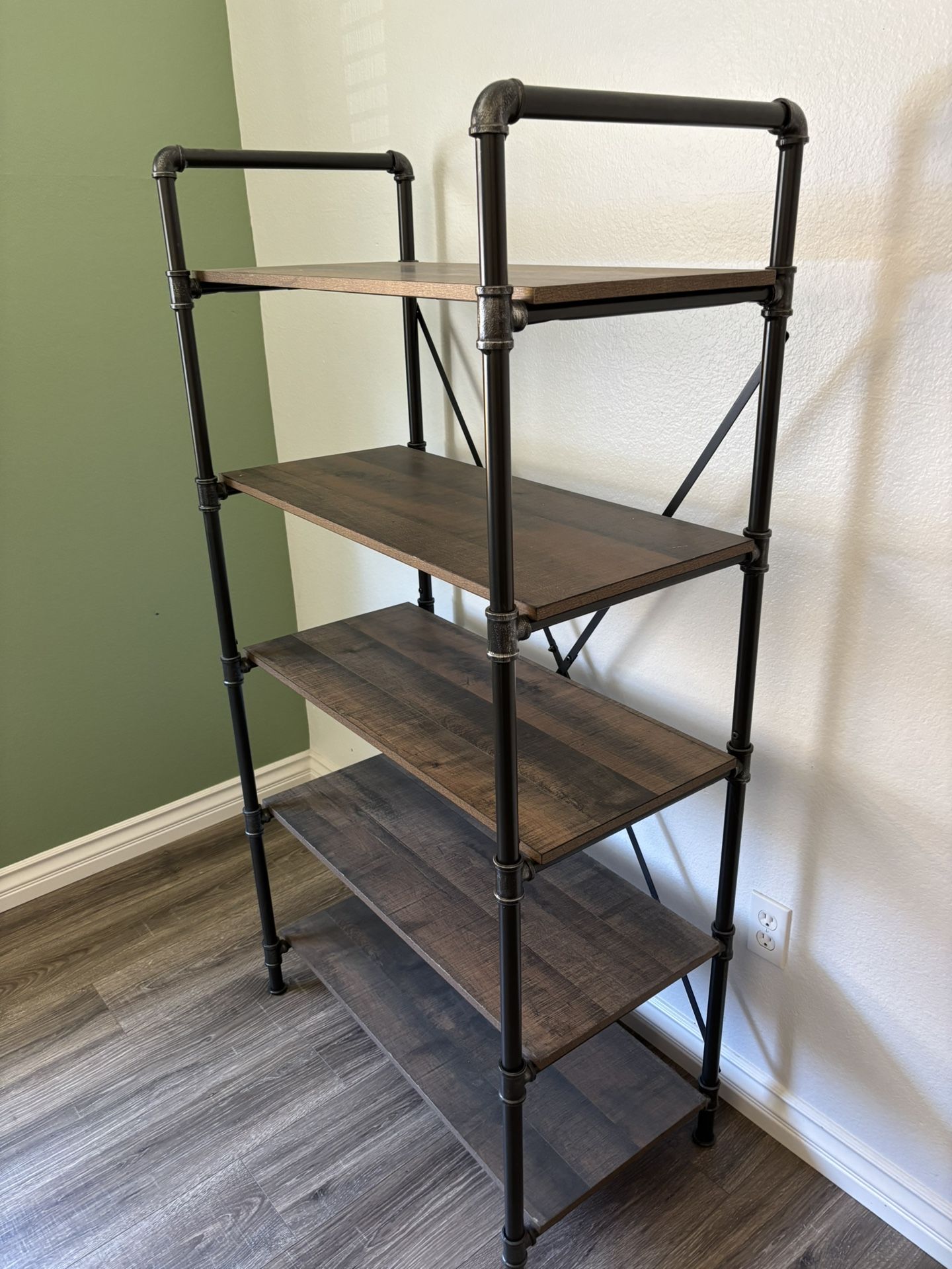 Standing Shelve