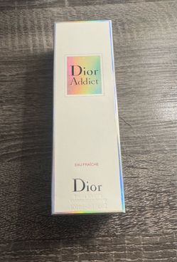 Dior addict