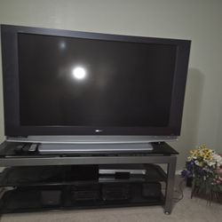 55inch TV Screen And 65 Inches End To End. 