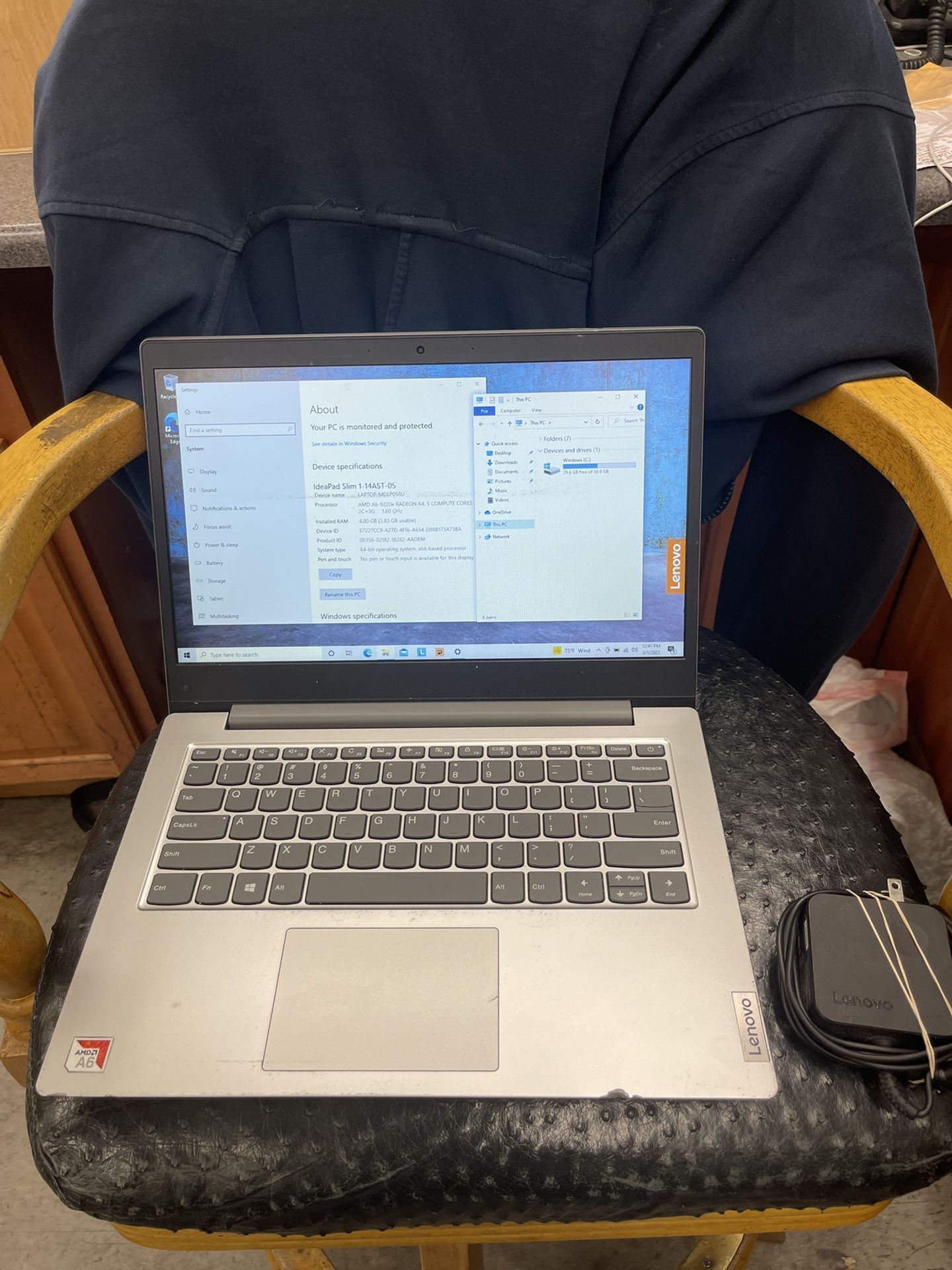 Lenovo IdeaPad Slim 14AST 05 Laptop 14 A6 9220e 4GB Ram