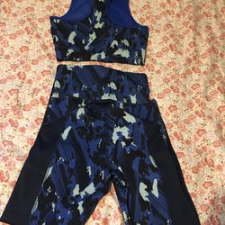 Adidas blue navy floral print sided sports bra top & matching Leggings XS 4-6