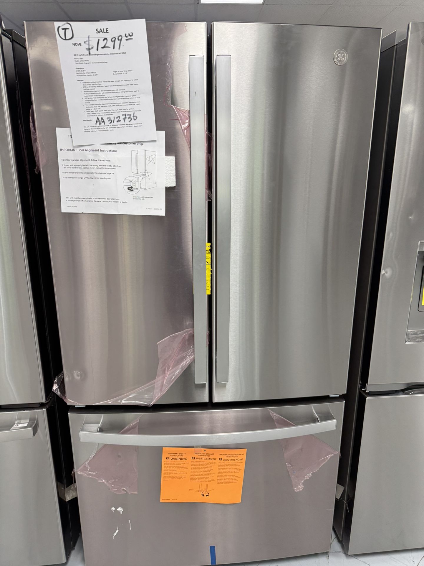 GE 27 Cu.ft Refrigerator With Internal Water And Ice