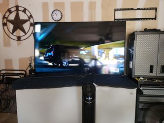 Vizio M80C3 80" 4k TV