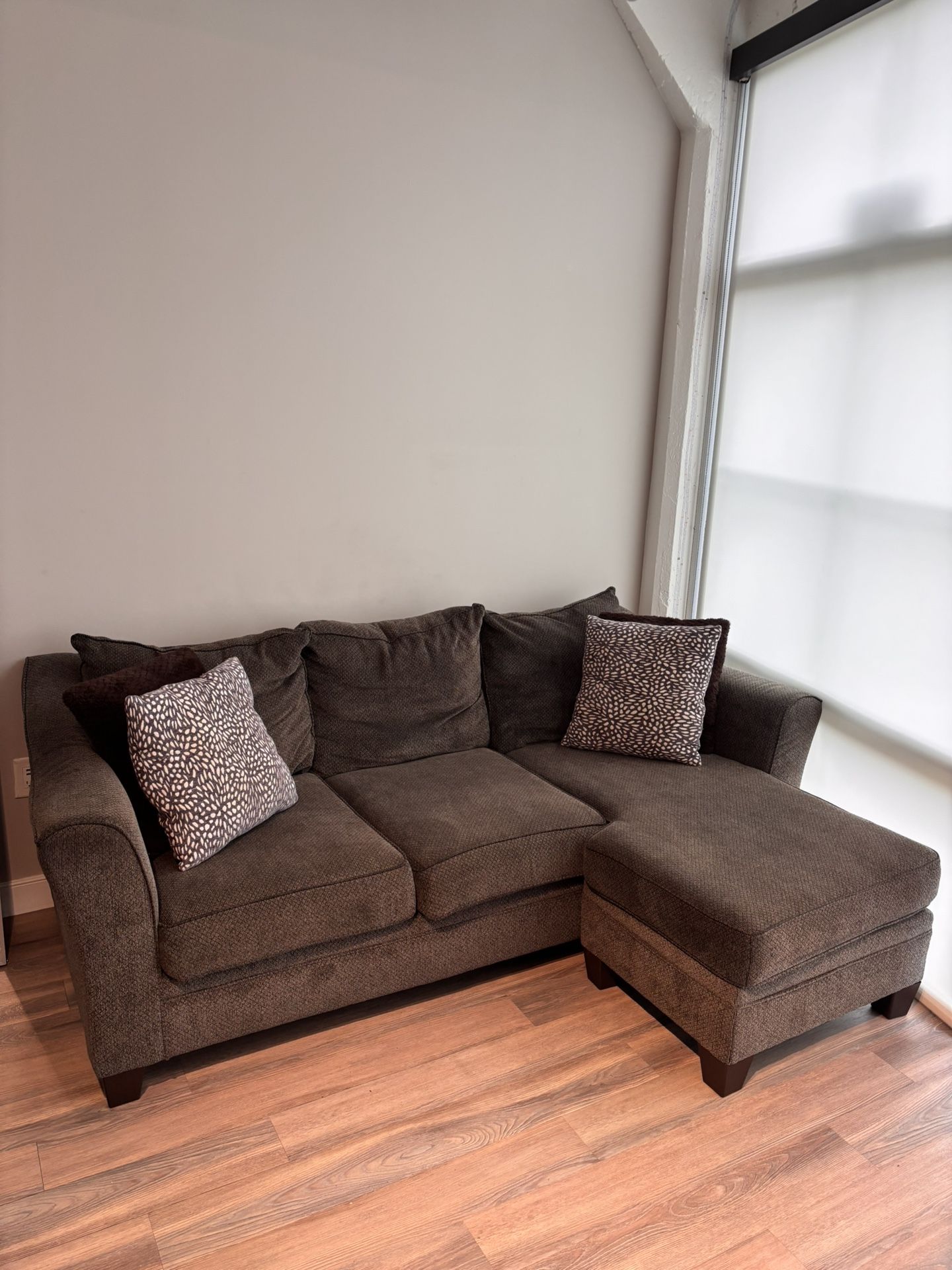One Sided L Couch With Pillows