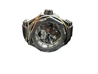 Invicta 40652 Silver Regular Watch