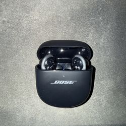 Bose QuietComfort Ultra Wireless Earbuds 