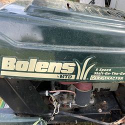 BOLENS LAWN TRACTOR