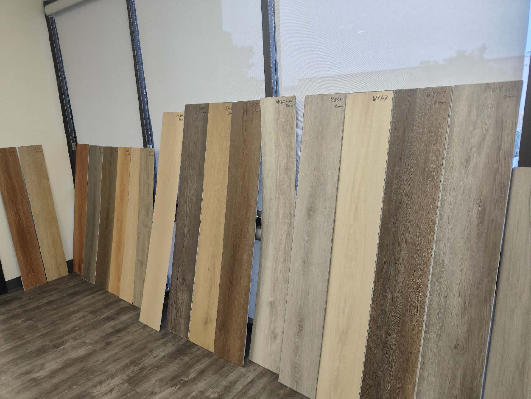 🔥5.5mm SPC Flooring – Waterproof, Only $1.09/sqft!