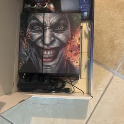 PS4 Joker Edition With 50” Smart TV