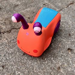 Mini movers Buggly-Wuggly from B. toys