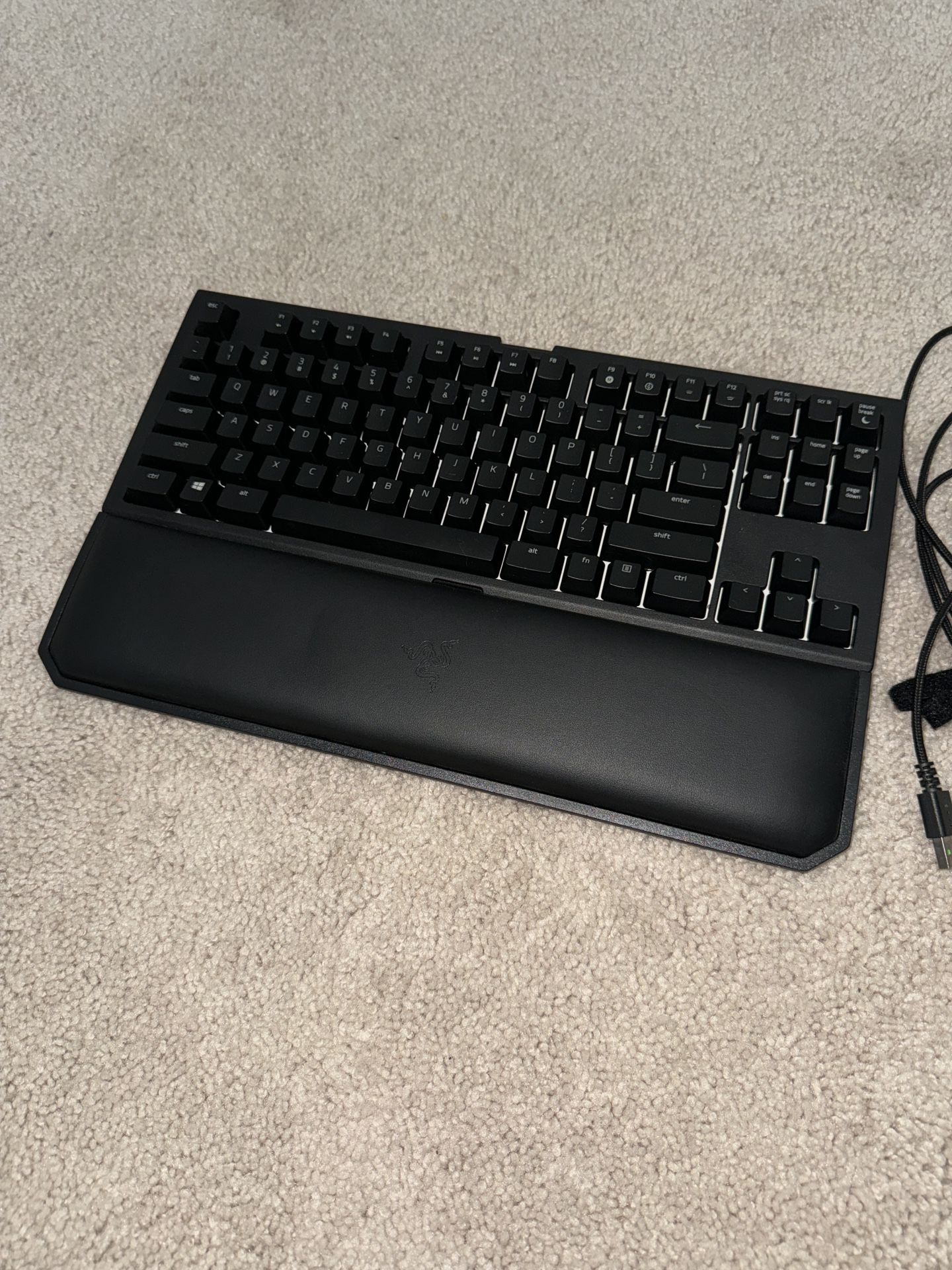 Razer BlackWidow TE Chroma V2 Gaming Keyboard