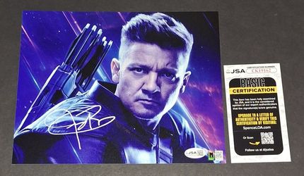 🔥 Jeremy Renner Autographed 8x10 JSA COA 🔥