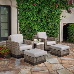 SunVilla Knox 5-piece Outdoor Patio Seating Set $999.99