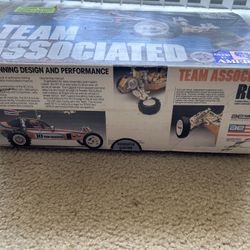 Team Associated RC10