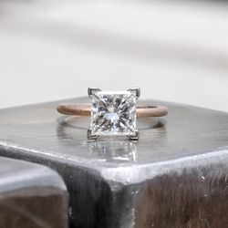 2.18ct princess cut diamond ring with rose gold band (size 5)