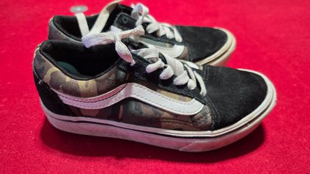 Kids camo vans