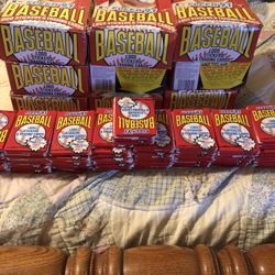 Baseball Cards:  400 Wax Packs (Fleer)