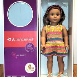 American Girl 18" Doll Lea Clark 2016 Girl Of The Year with Box!