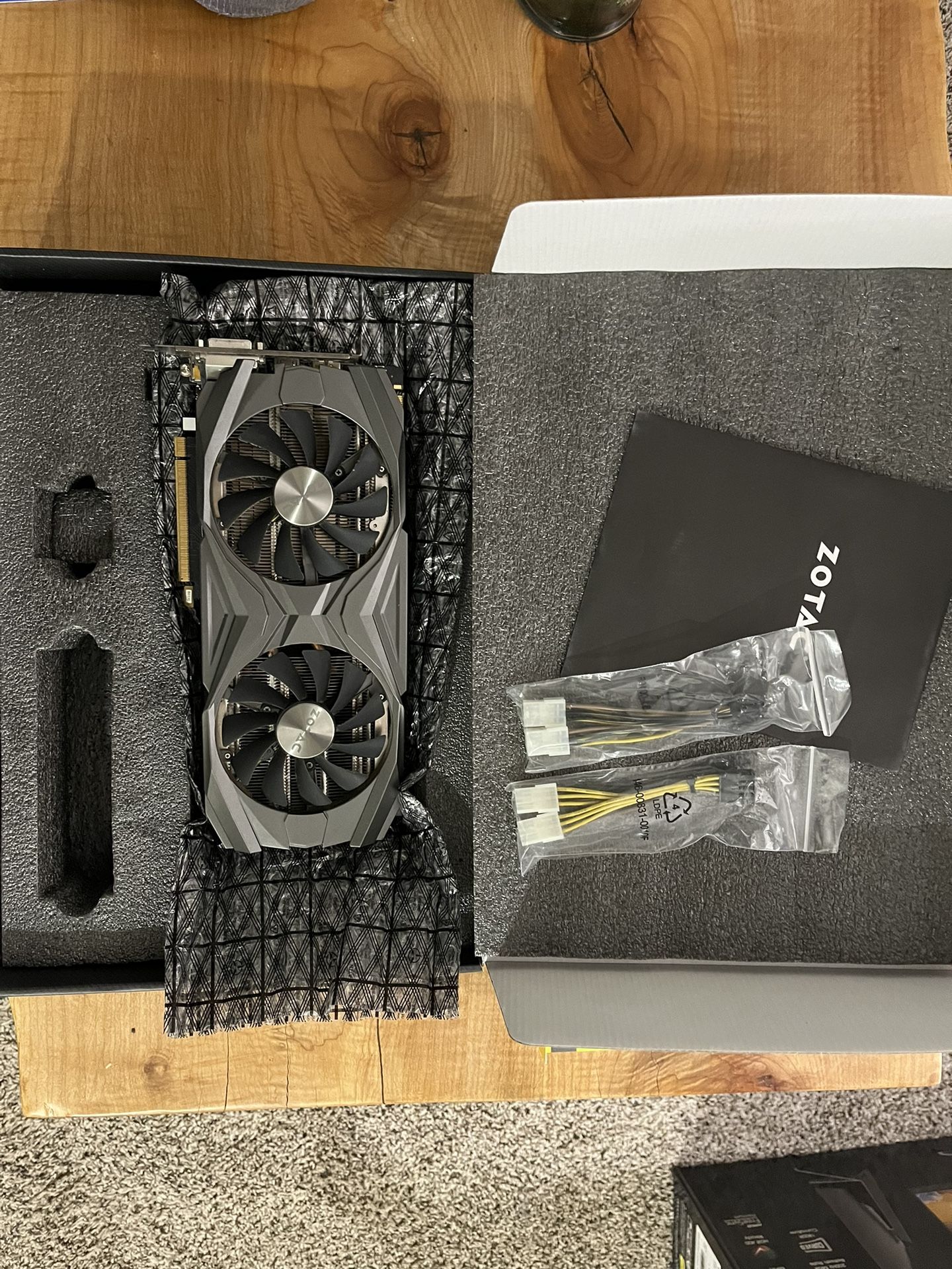 Zotac GTX 1070 ti AMP Edition