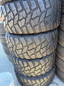 33x12.50r20 cooper tires en excelentes condiciones de Vida las 4