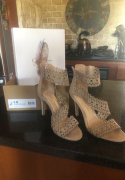 Jessica Simpson Powder Nude Heels Size 6