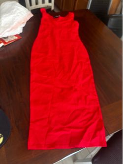 Red sleeveless maxi dress size 6 from pretty little thing