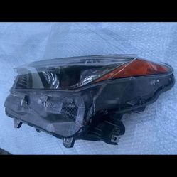 Headlight Rav4 2018 (LED)