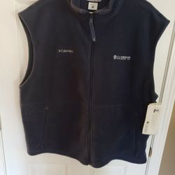 Brand New Men's Columbia Vest Size XXL (Blue)
