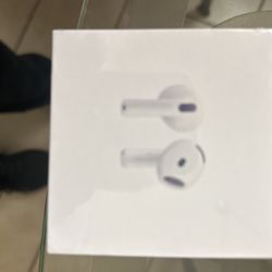 AirPods 4s