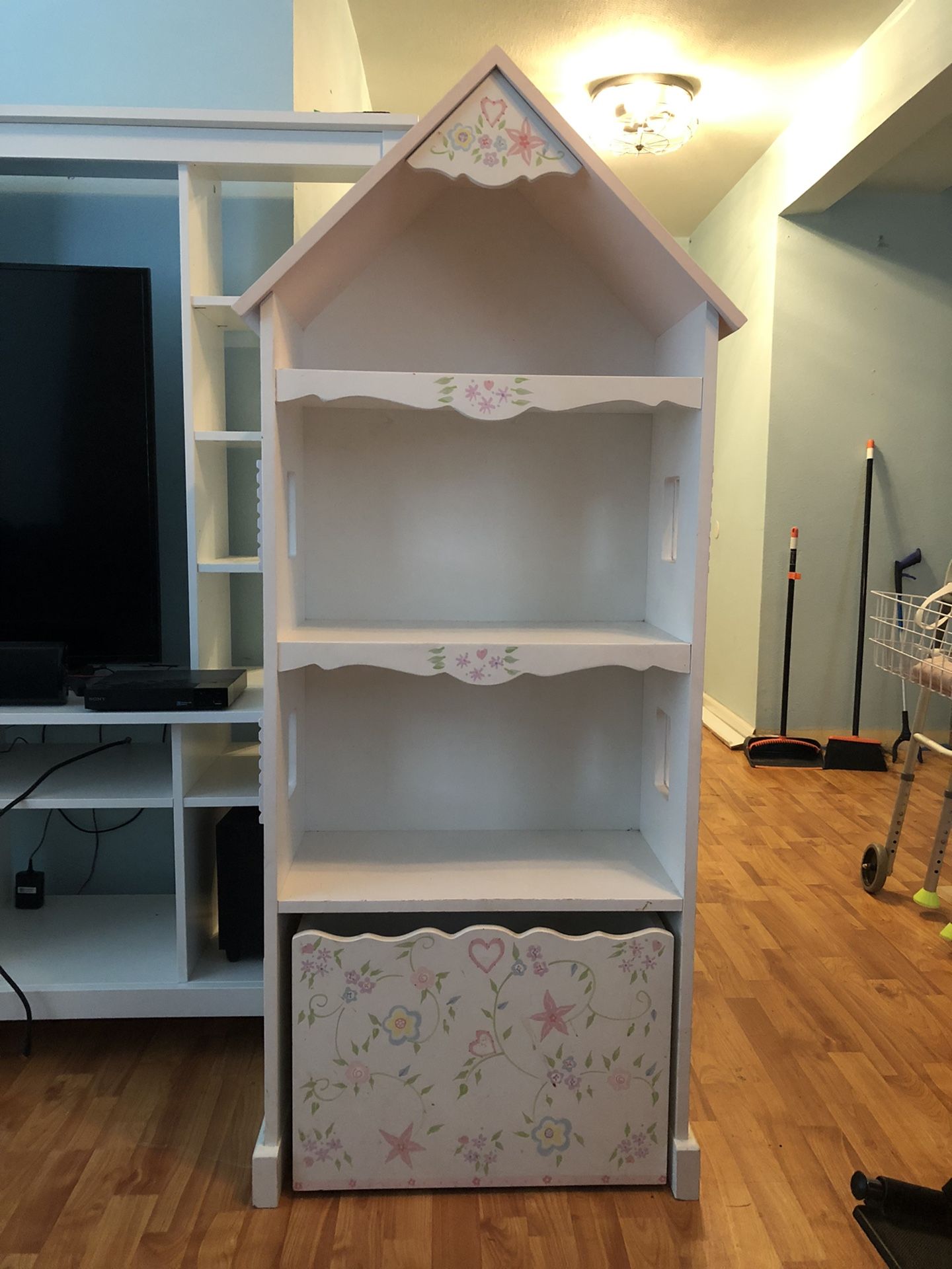 Adorable Dollhouse Bookcase With Drawer