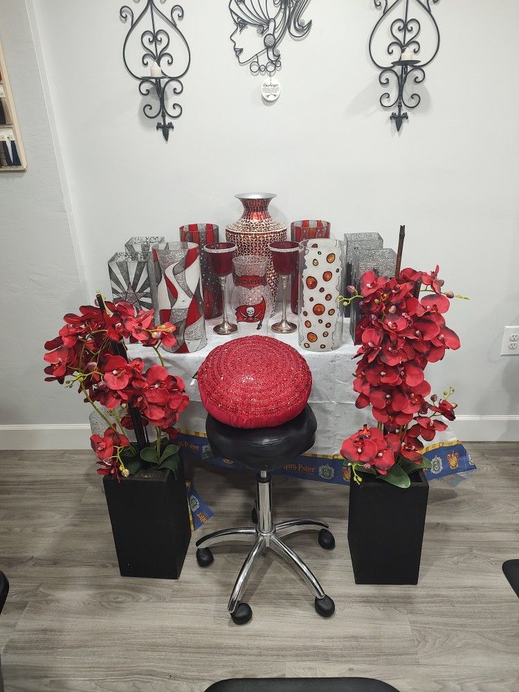 RED Stained Glass Vases, Wood Base Fake plants, Pillow
