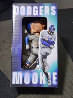 Mookie Betts Bobblehead Los Angeles Dodgers 2025