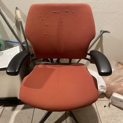 Humanscale Freedom Office Rolling Desk Ergonomic Chair