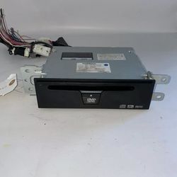 2006 Infiniti M35 Entertainment DVD Player Center Console Mount OEM
