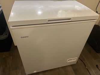 Deep freezer