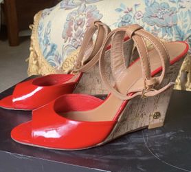 Tory Burch Sandals Size 7.5