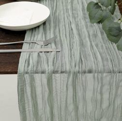 Table Runner / Wedding / Shower / Decor