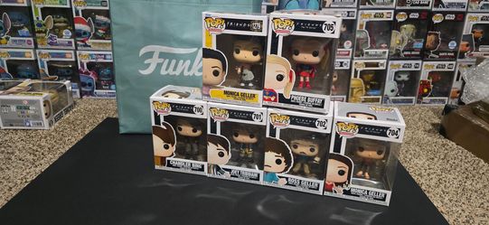 Funko Pop F•R•I•E•N•D•S Lot of 6
